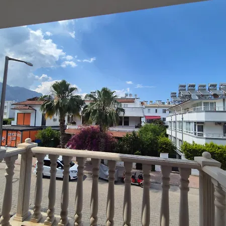 Hotel Dinara